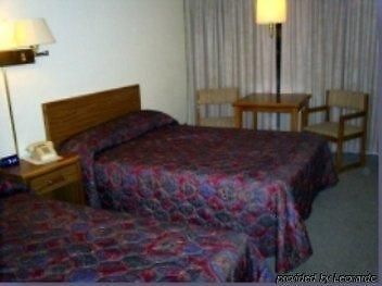 Pierre Inn And Suites Pokój zdjęcie